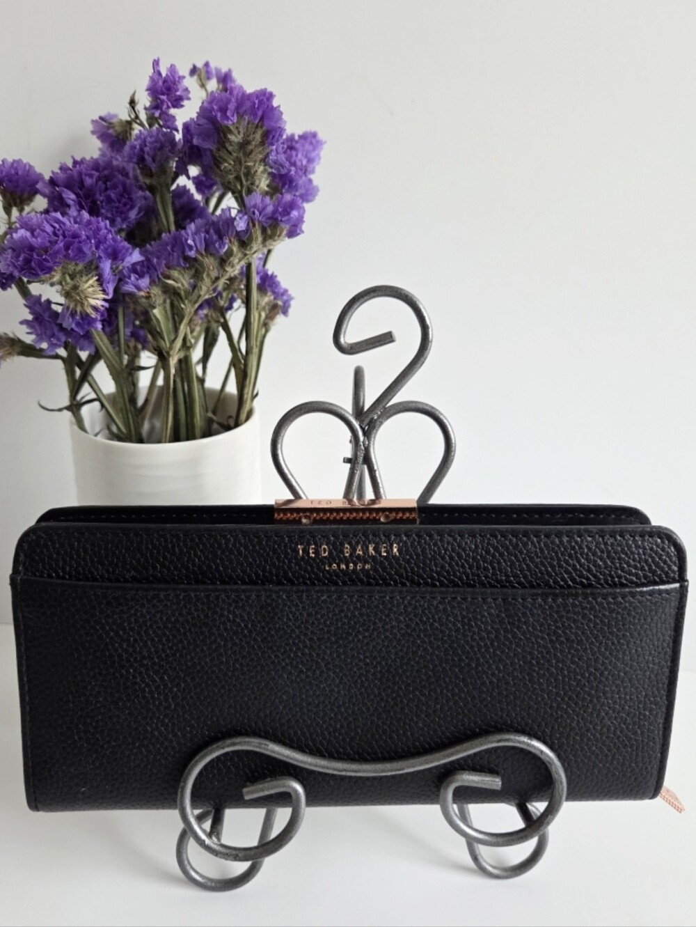Ted Baker London Black Leather Zip Around Long Wallet With Rose Gold Hardware - Picture 16 of 16